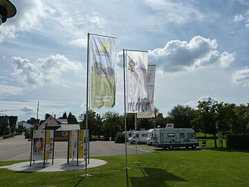 Wohnmobilstellplatz Monheim Wohnmobilstellplatz an der Stadthalle Monheim, Schulstraße 2, 86653 Monheim