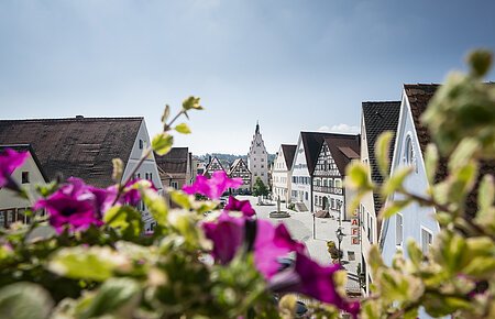 Aussicht aus dem Rathaus auf die Historische Monheimer Innenstadt