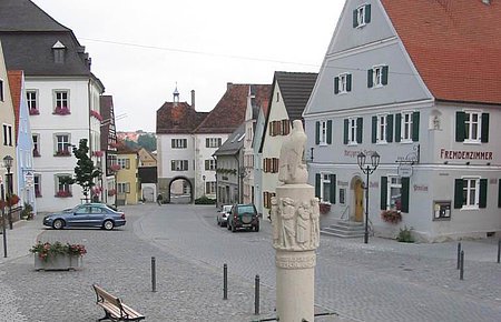 Der Stadtbrunnen in Monheim