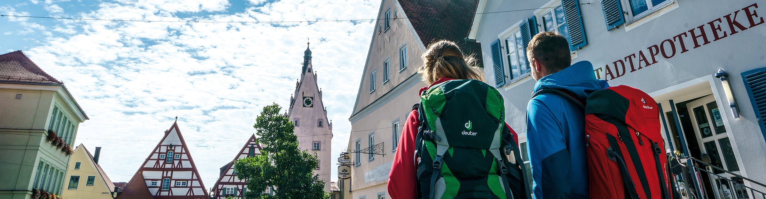 Wandern in der Drei-Stämme-Stadt -Monheim