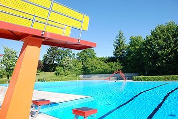 Badevergnügen im Freibad Tagmersheim